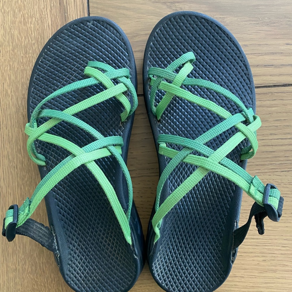 Chaco sandals women’s 7.